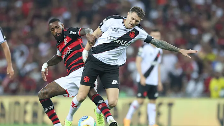 Vasco e Flamengo se enfrentam no Maracanã. Saiba onde assistir