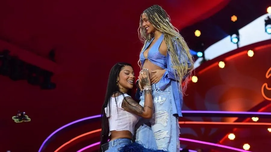 Ludmilla sobre ser mulher preta e mãe: “Tenho que ser exemplo para essa criança”
