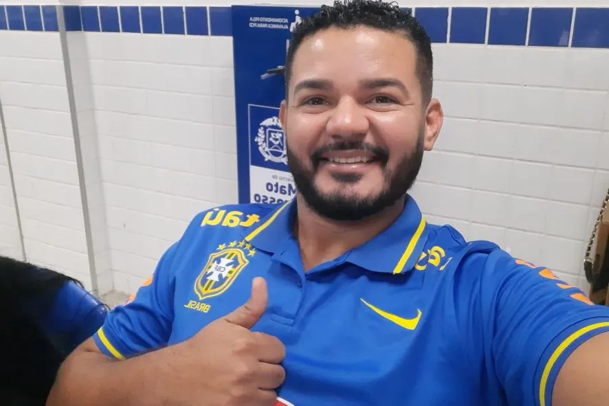 Servidor preso fez publicação pedindo ajuda para encontrar menor