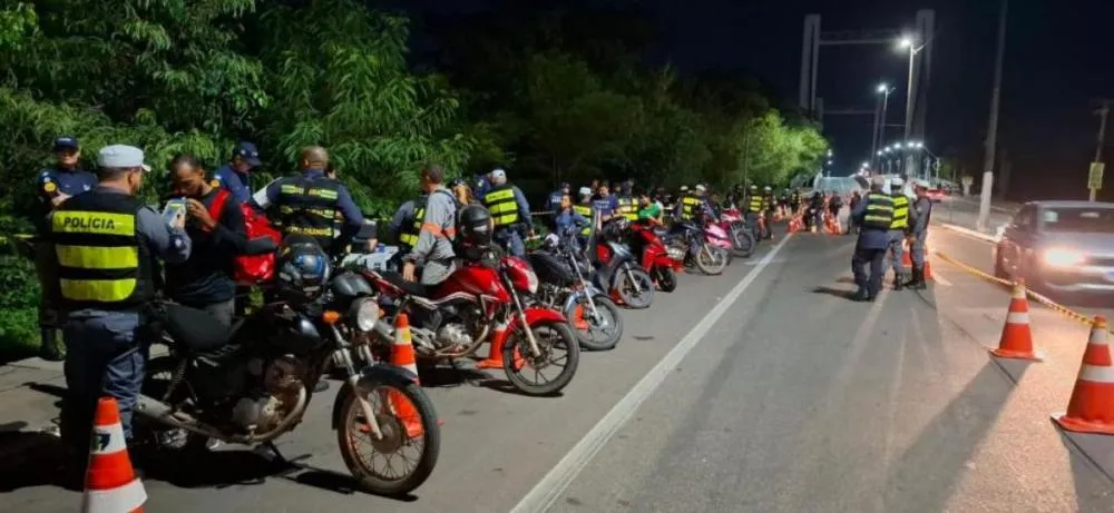 Operação em Várzea Grande termina com duas prisões e 34 motos removidas