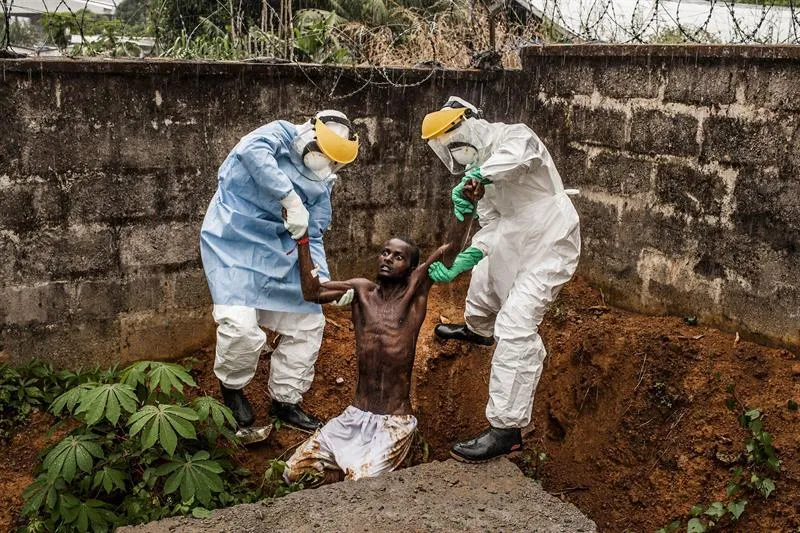 Uganda declara fim de surto de ebola 