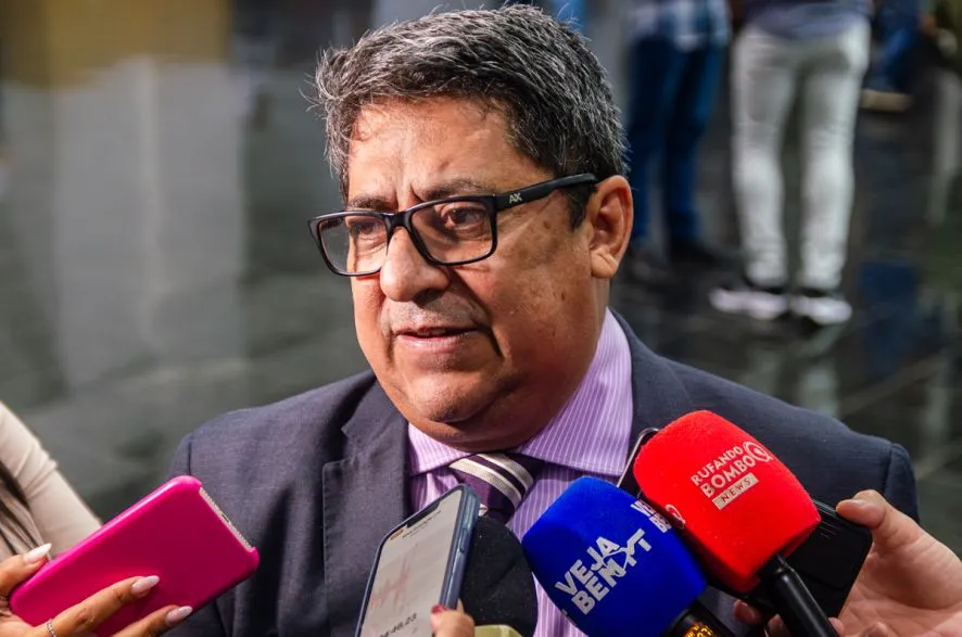 PL afasta vereador de MT acusado de manter “escrava sexual”