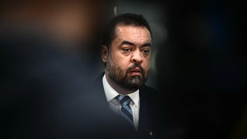 PF investiga ligação de Castro com proteção ao Comando Vermelho na Alerj