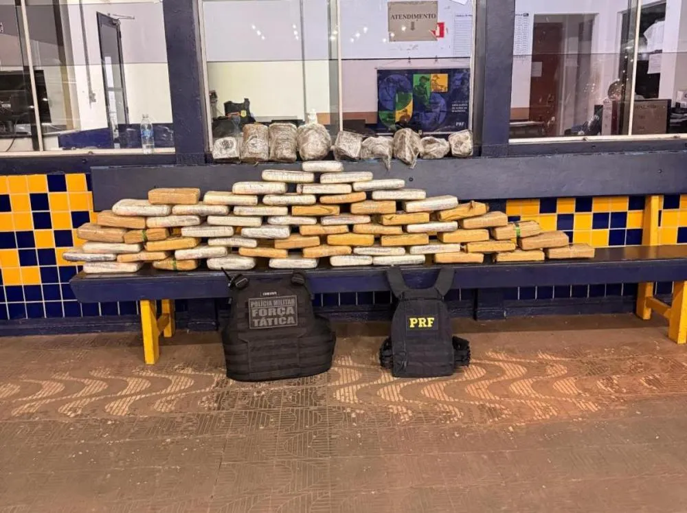 Ação integrada da Força Tática e PRF apreende 73 quilos de supermaconha