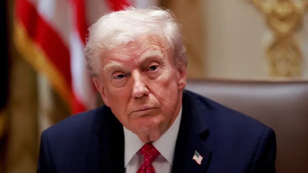 Trump afirma que os EUA começarão a “atacar cartéis em terra”