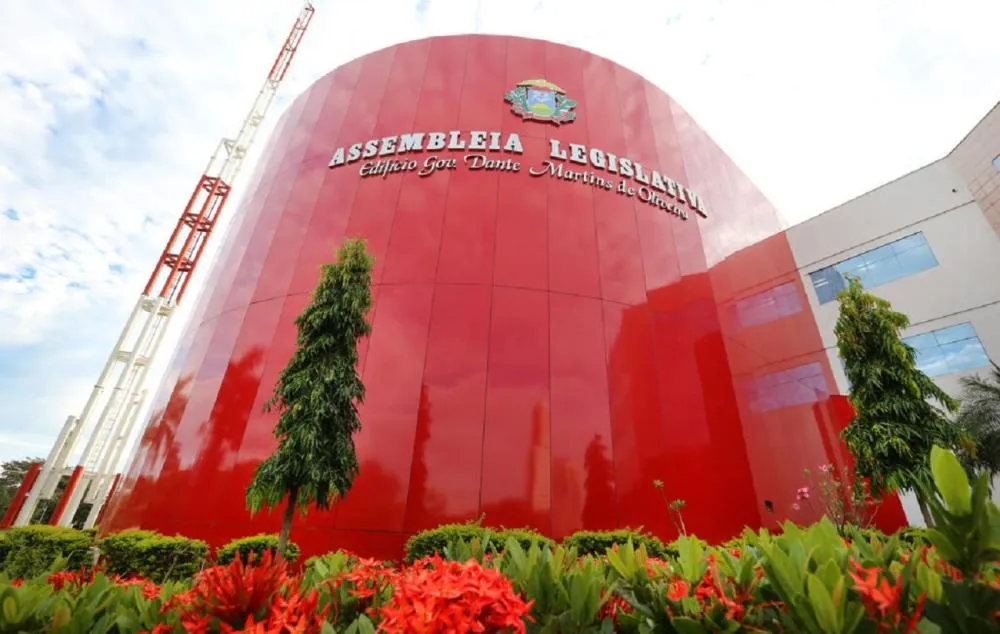 Assembleia vai criar comissão técnica para avaliar perdas salariais dos servidores