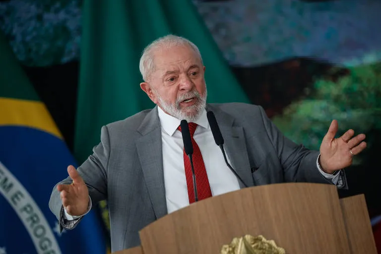 Aprovação do governo Lula cai 5 pontos percentuais e vai a 47%, diz Quaest