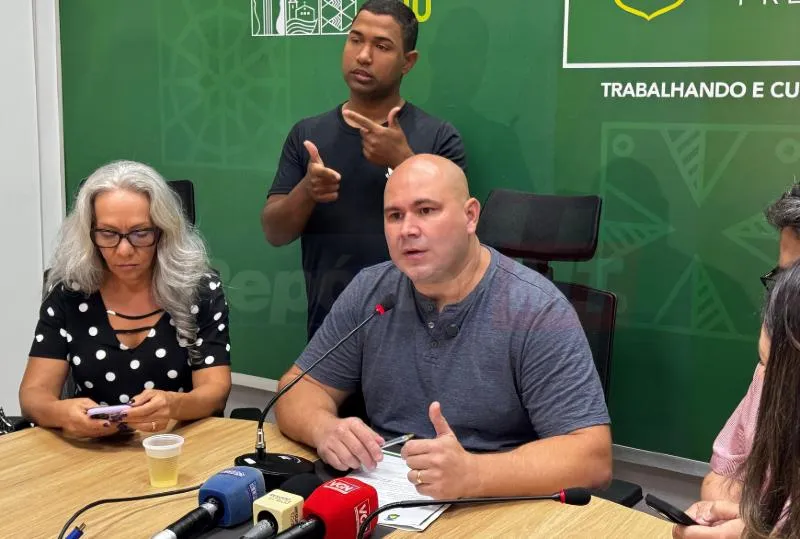 Abilio diz que Emanuel deixou R$30 milhões de dívidas com empresas