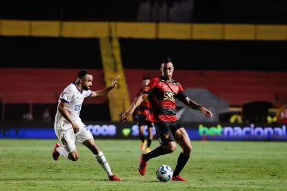 Sport empata com Bahia e segue sem vencer no Brasileirão após 16 jogos