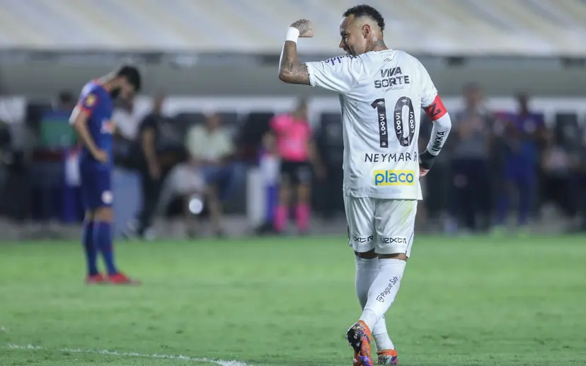Neymar preocupa? Craque do Santos explica substituição contra o Bragantino