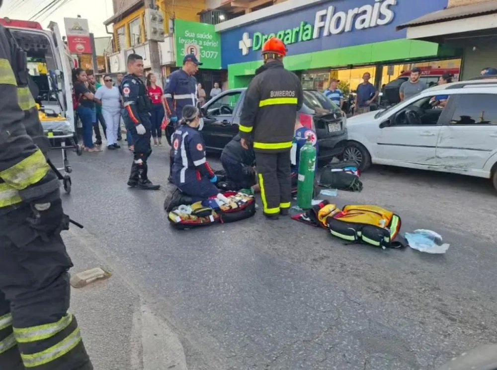 Motorista tem mal súbito em Cuiabá, bate em placa e morre