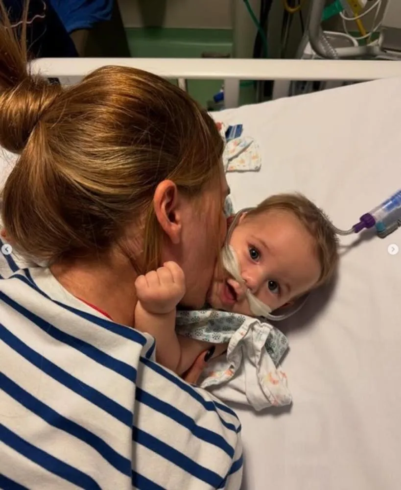 Filho de Virginia, José Leonardo, recebe alta após quadro grave de bronquiolite