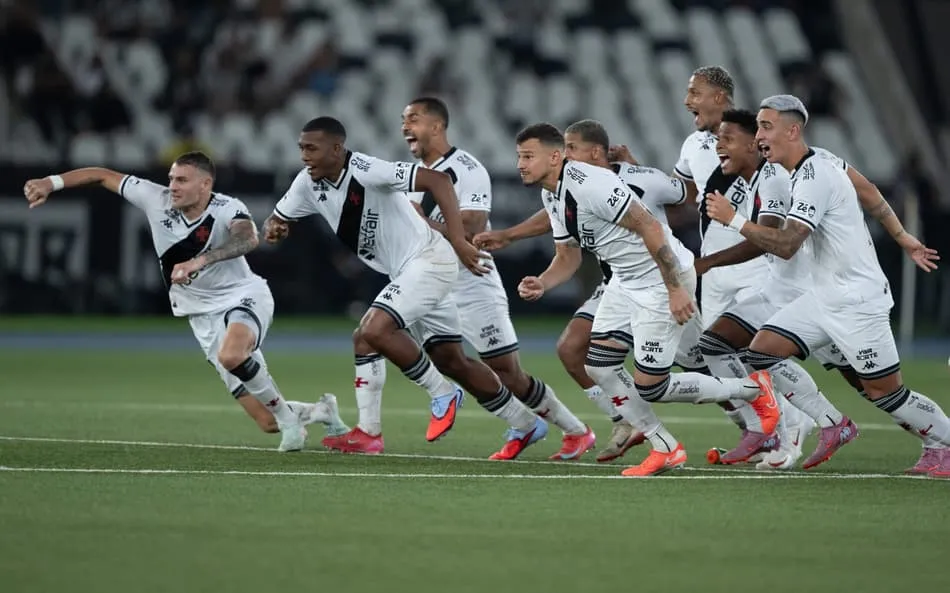 Melhores momentos: nos pênaltis, Vasco supera o Botafogo e avança à semifinal da Copa do Brasil